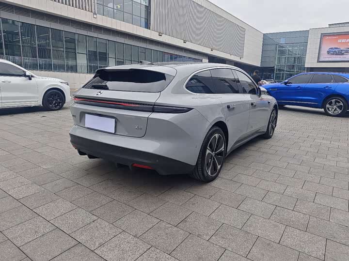 2024 NIO ET5 Touring 75kWh Electric Wagon - Export Ready LHD
