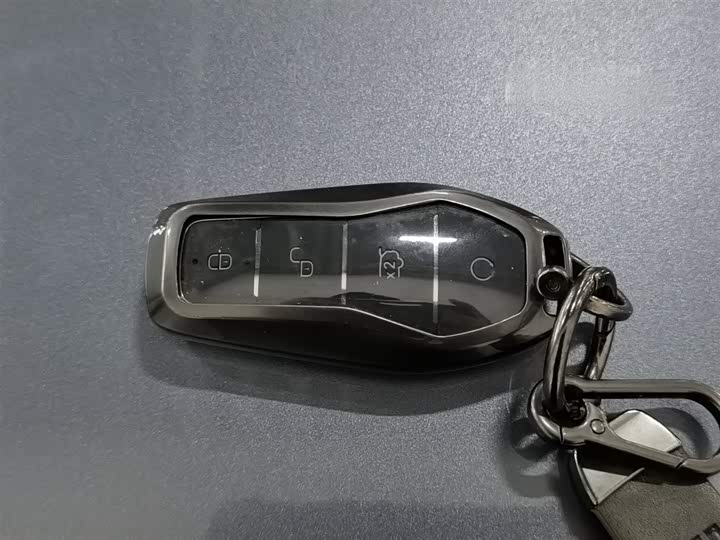 2025 BYD Song Plus DM-i Glory Edition 110km PHEV SUV - Export Ready LHD