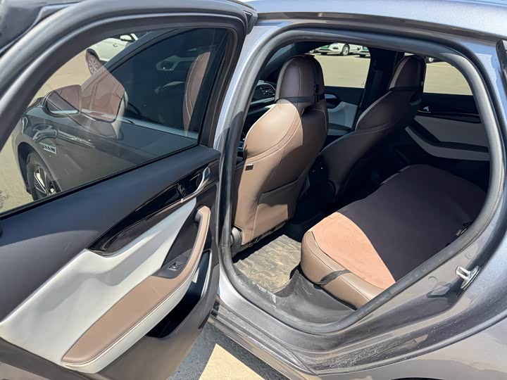 2023 BYD Qin Plus DM-i 120km Flagship Sedan - Export Ready LHD