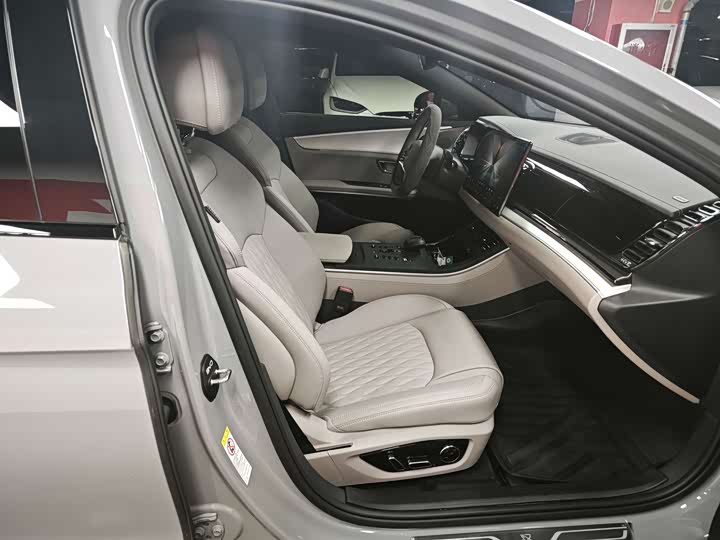 2024 BYD Han EV Glory 506km Premium Electric Sedan - Export LHD