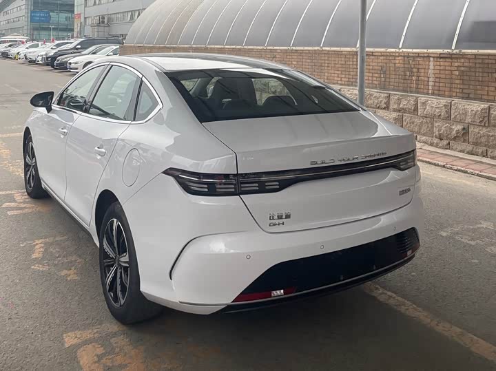 2023 BYD Destroyer 05 DM-i 55km PHEV Sedan - Export LHD