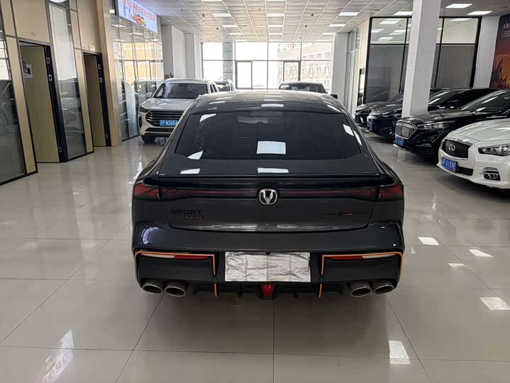 2023 Changan UNI-V 1.5T Sport Sedan - Export Ready LHD