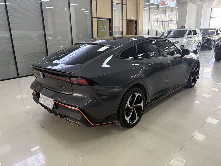 2023 Changan UNI-V 1.5T Sport Sedan - Export Ready LHD