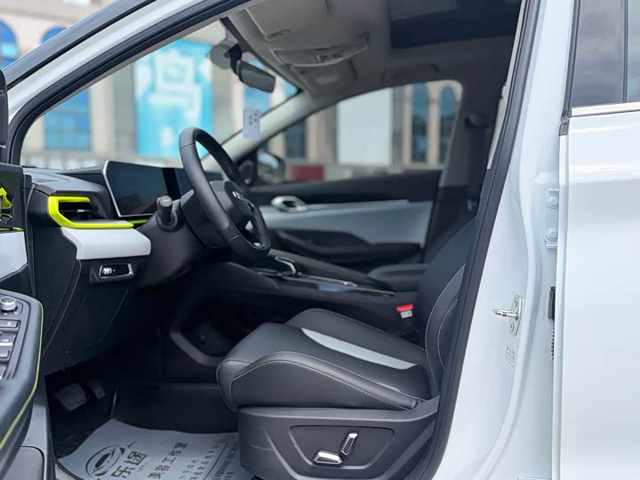 2023 Geely Coolray (Binyue) 1.5T Compact SUV - Export Ready LHD