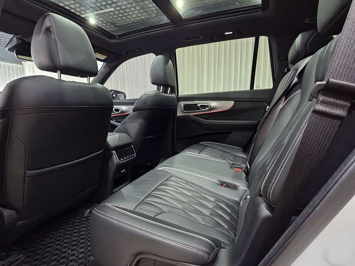 2024 GAC Trumpchi GS8 2.0T 7-Seat SUV - Export Ready LHD