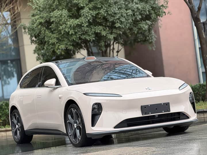 2023 NIO ET5 75kWh Electric Sedan - Export Ready LHD
