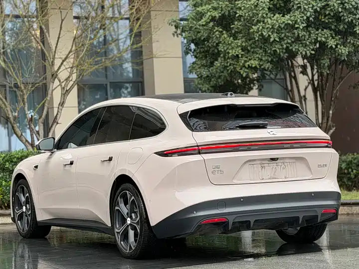2024 NIO ET5 100kWh Electric Sedan - Export Ready LHD