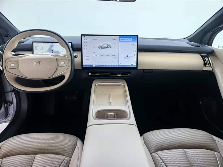 2023 XPeng P7 586km Electric Sedan - Export Ready LHD
