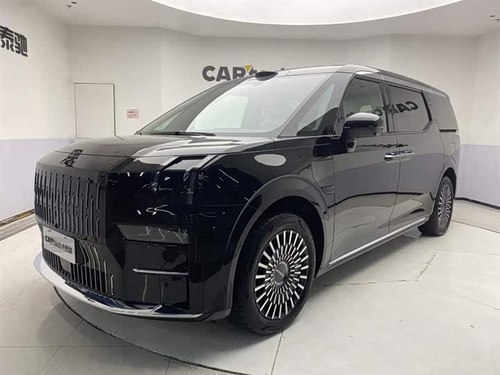 2024 Zeekr 009 822km Range Luxury MPV EV - Export Ready