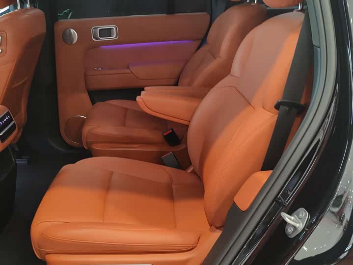 2023 Li Auto L8 Pro EREV SUV - Export Ready LHD