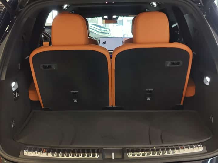 2023 Li Auto L8 Pro EREV SUV - Export Ready LHD