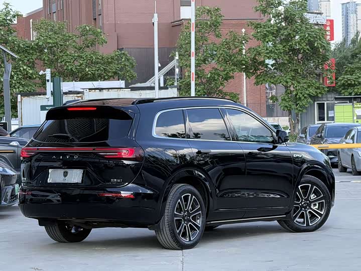 2024 AITO M7 1.5T EREV SUV (Huawei DriveONE) - Export LHD