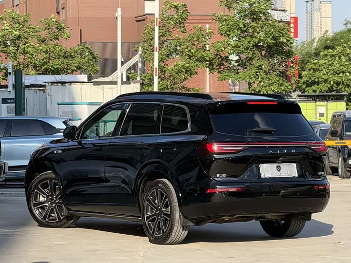 2024 AITO M7 1.5T EREV SUV (Huawei DriveONE) - Export LHD