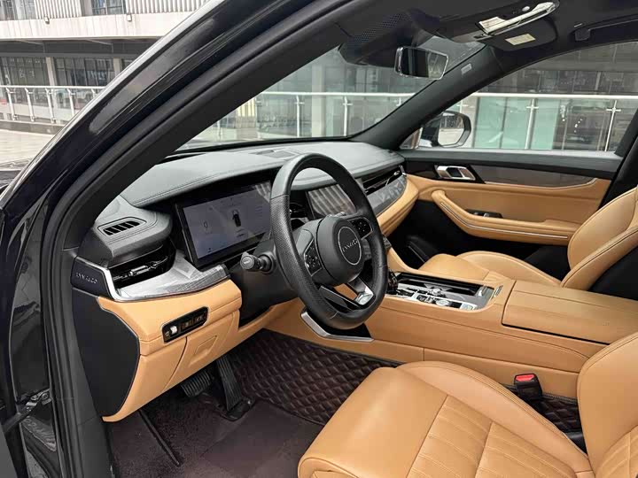 2024 Lynk & Co 08 EM-P PHEV SUV - Export Ready LHD