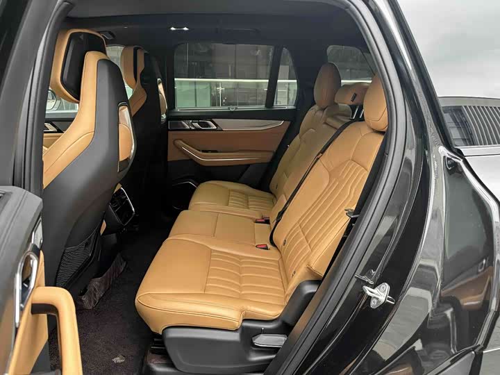 2024 Lynk & Co 08 EM-P PHEV SUV - Export Ready LHD