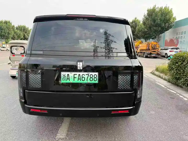 2024 BYD Yangwang U8 1200HP Luxury Off-Road EREV SUV - Export