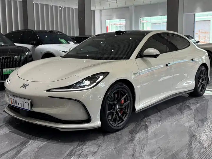 2024 IM L6 650km Electric Sedan - Export Ready LHD