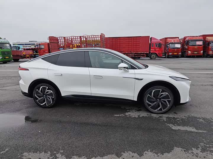 2024 Rising Auto F7 576km Electric Sedan - Export LHD