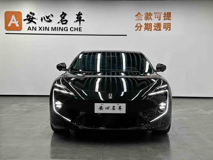 2024 Avatr 12 700km Electric Gran Coupe (Huawei) - Export